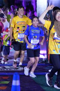 BIB: 3838, 3264
                            <button type="button" onclick="openModal(26234165)" class="btn btn-primary btn-sm float-right btn-popup" data-toggle="modal" data-target=".modal-high-quality">
                        <i class="fas fa-shopping-cart"></i> Add to Cart
                    </button>
                                            <button type="button" onclick="isThisMe(26234165, true)" class="btn btn-success btn-sm float-right btn-popup btn-isme hidden" data-toggle="tooltip" data-placement="bottom" title="นี่คือรูปของคุณใช่ไหม คลิกที่นี่เพื่อเอาเข้าอัลบั้ม">
                        <i class="fas fa-plus"></i> Add to album
                    </button>
                    <button type="button" onclick="isThisMe(26234165, false)" class="btn btn-warning btn-sm float-right btn-popup btn-isnotme hidden">
                        <i class="fas fa-ban"></i> Remove from album
                    </button>